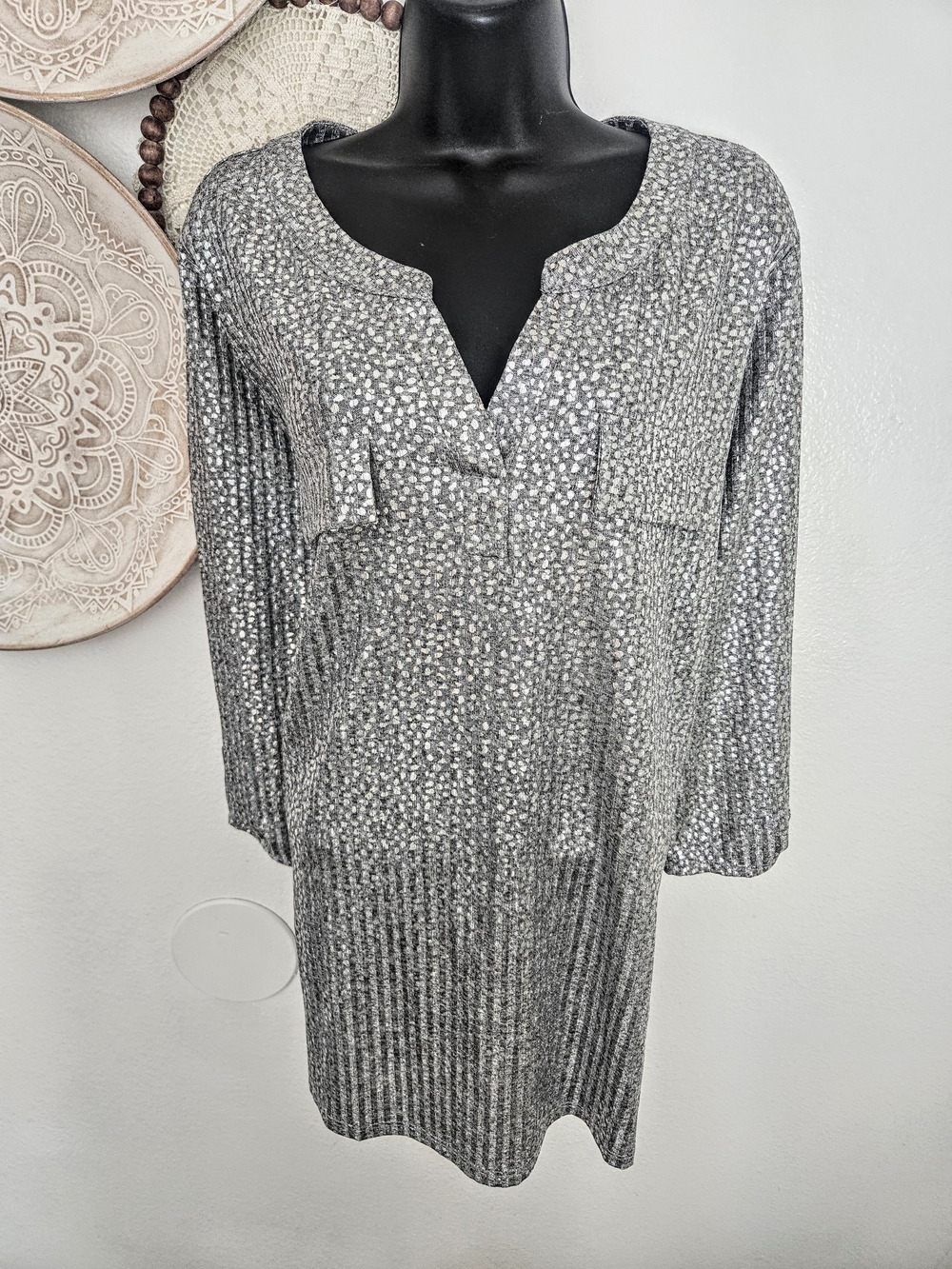 Gray Split-Neck Long Sleeve Women’s Top 3x